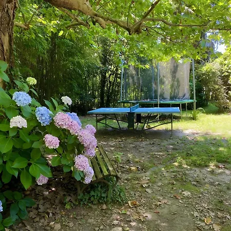 Semesterbostad Le Bousquet Au Pays Basque